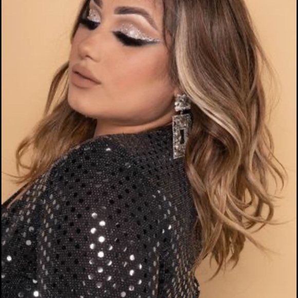 Mckaela wig - Picture 2 of 3